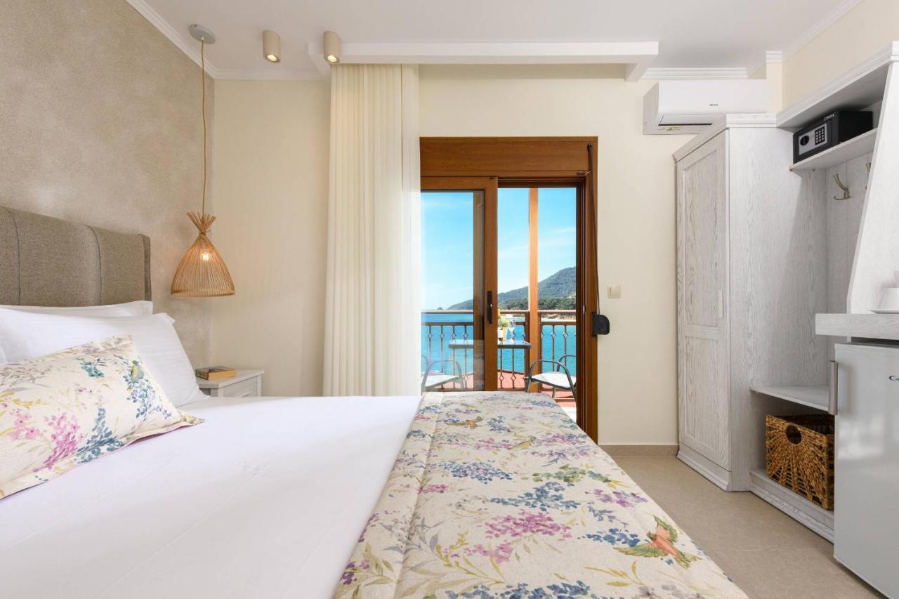 Bed and Breakfast Faros View Коинира Экстерьер фото