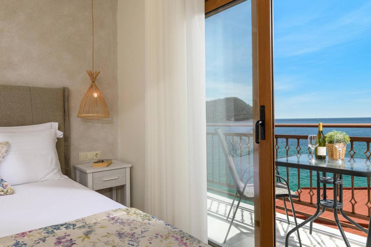 Bed and Breakfast Faros View Коинира Экстерьер фото